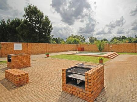 2 Bedroom Apartment in Benoni Ah