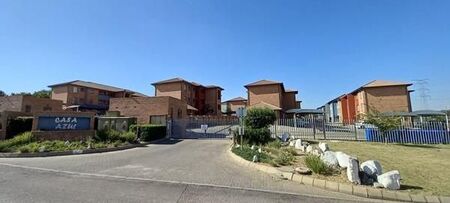 2 Bedroom Apartment in Rooihuiskraal North