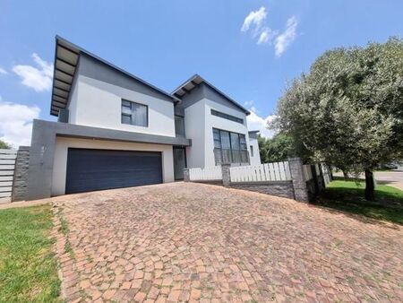 4 Bedroom House in Copperleaf