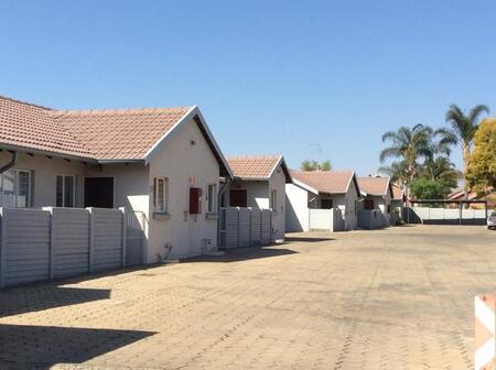 2 Bedroom Townhouse in Wierda Park