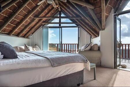 4 Bedroom House in St Francis Bay