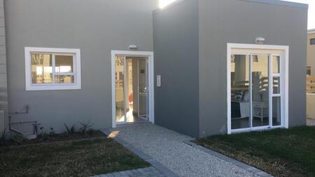 2 Bedroom House in Parsons Vlei