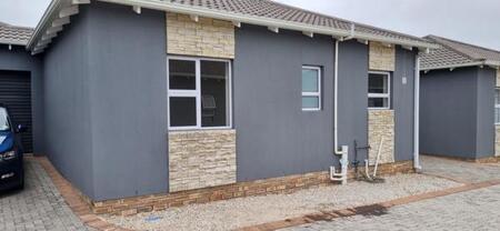 2 Bedroom Cluster in Fairview