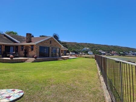 5 Bedroom House in Amsterdamhoek