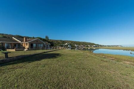 5 Bedroom House in Amsterdamhoek