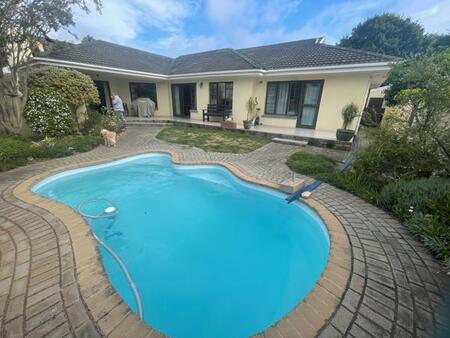 3 Bedroom Townhouse in Walmer