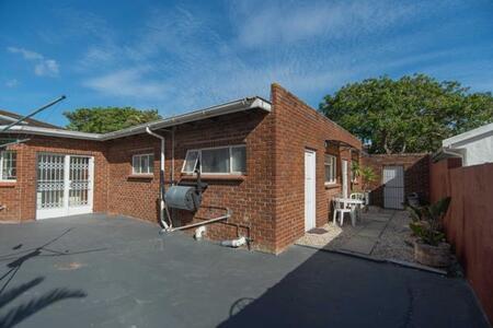 1 Bedroom Apartment in Summerstrand