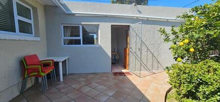 Bachelor apartment in Framesby