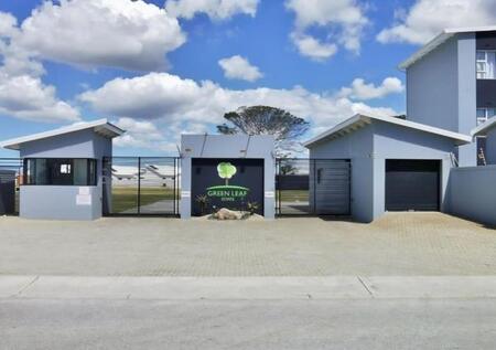 2 Bedroom Apartment in Fairview