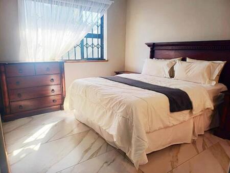 1 Bedroom Apartment in Kini Bay