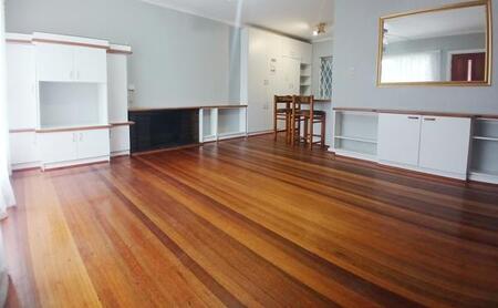 3 Bedroom House in Cotswold