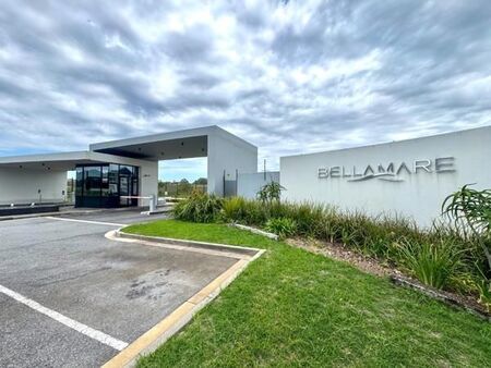 2 Bedroom Apartment in Summerstrand