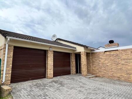 3 Bedroom Townhouse in Lorraine