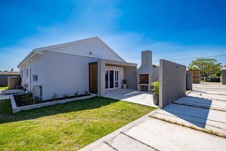 2 Bedroom House in Newton Park