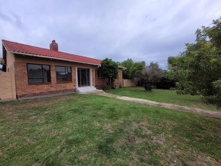 3 Bedroom House in Humansdorp