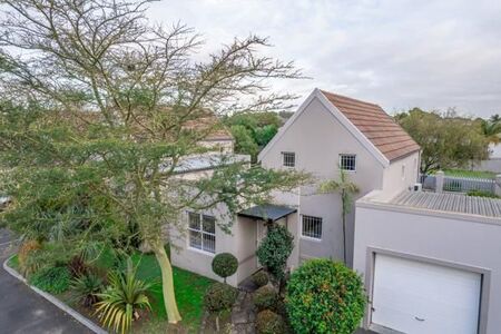3 Bedroom Townhouse in Sonstraal Heights