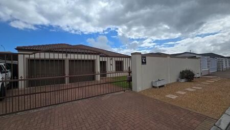 4 Bedroom House in Sonkring