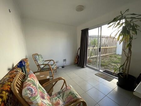 1 Bedroom Apartment in Table View