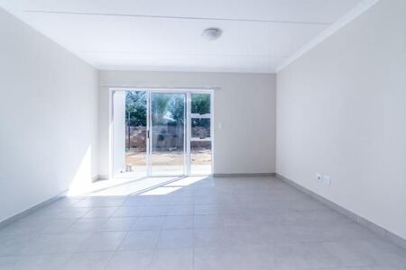 2 Bedroom Apartment in Klein Parys