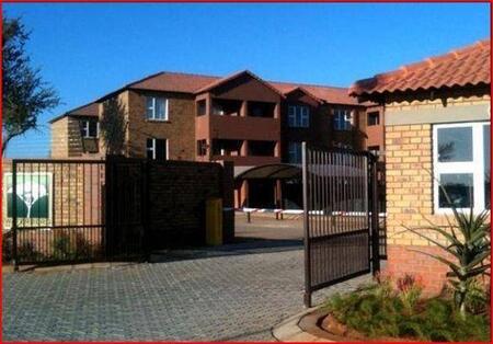 2 Bedroom Apartment in Onverwacht