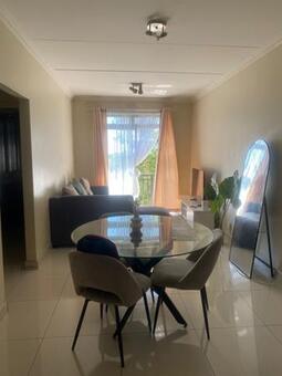 2 Bedroom Apartment in Umhlanga Ridge
