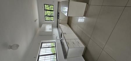 2 Bedroom Apartment in Sea View