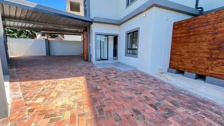 1 Bedroom Apartment in Durban North