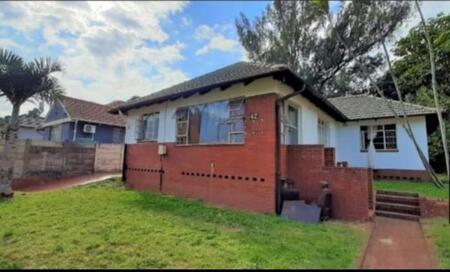 3 Bedroom House in Woodlands