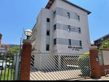 2 Bedroom Apartment in Essenwood