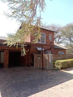3 Bedroom Townhouse in Radiokop