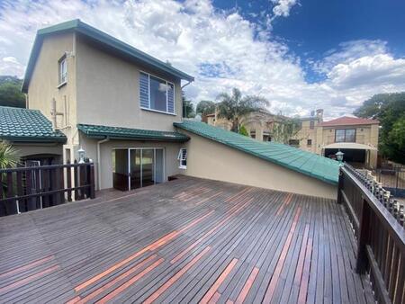 4 Bedroom House in Roodekrans