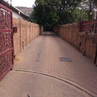 3 Bedroom House in Claremont