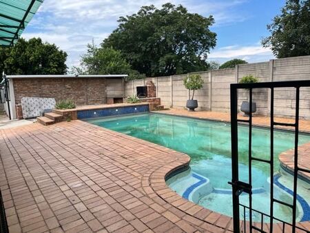 2 Bedroom House in Pretoria Gardens