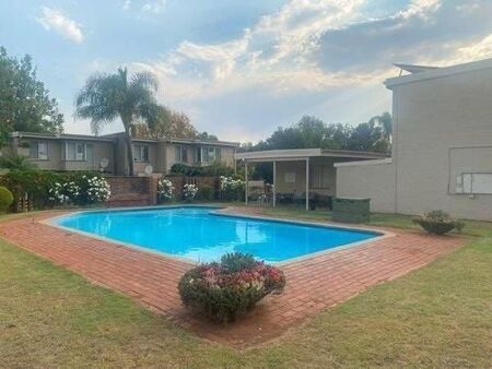 3 Bedroom Duplex in Murrayfield