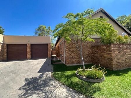 2 Bedroom Townhouse in Equestria