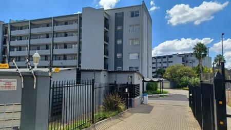 2 Bedroom Apartment in Menlyn