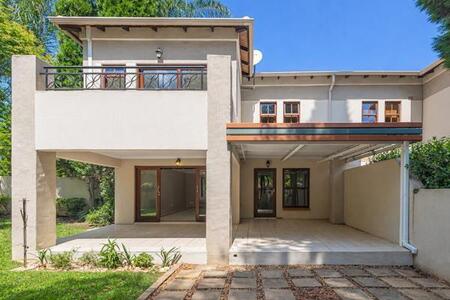 3 Bedroom Townhouse in Boardwalk