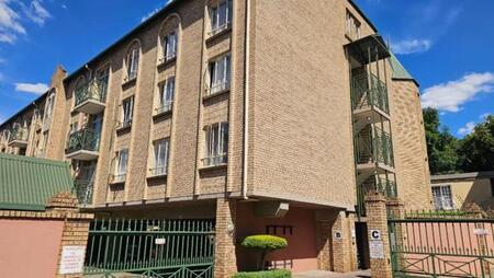 2 Bedroom Apartment in Hatfield