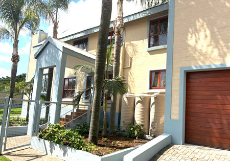 4 Bedroom House in Waterkloof Ridge