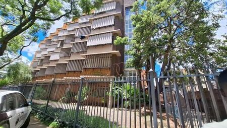 1 Bedroom Apartment in Sunnyside