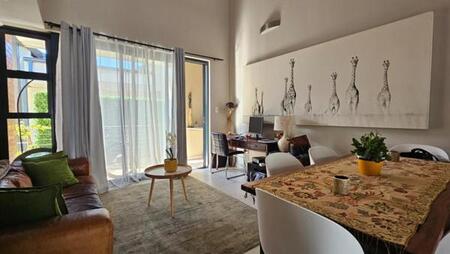 2 Bedroom Apartment in Menlo Park