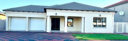 3 Bedroom House in The Orchards