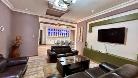 5 Bedroom House in Amandasig