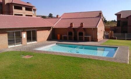 2 Bedroom Apartment in Magalieskruin