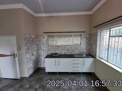 1 Bedroom Apartment in Rietfontein