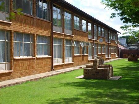 1 Bedroom Apartment in Gezina