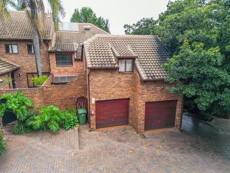 3 Bedroom Townhouse in Sandown