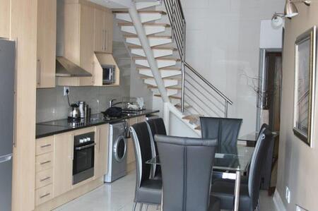 3 Bedroom Apartment in Morningside