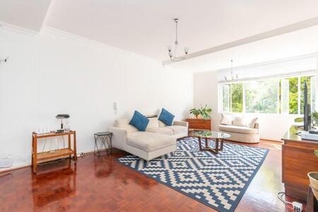 2 Bedroom Apartment in Atholl