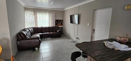 3 Bedroom House in Albertinia